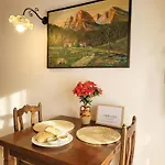 Tatiana - Historic With Private Rooftop Terrace *